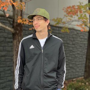 Meet your Posher, Kyle